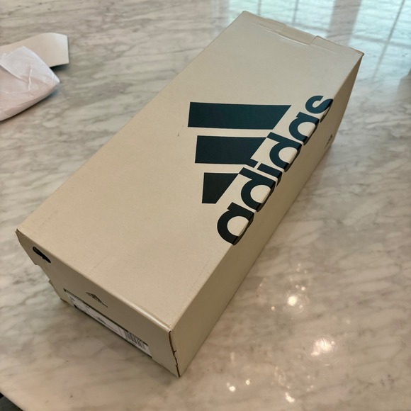 adidas Adissage Slides‎ Cloud White Core Black Sz 17 New in Box - Picture 7 of 7